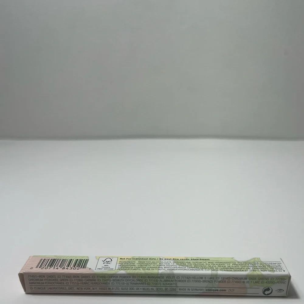 Clinique Quickliner for Eyes Intense Eyeliner in 01 Intense Black